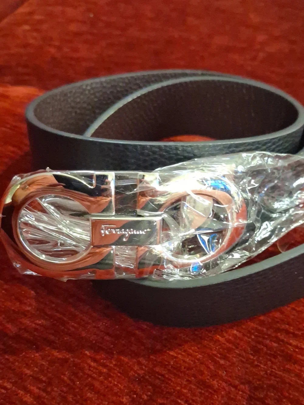 NWOT Salvatore Ferragamo Black Leather Belt with Silver Gancini Buckle